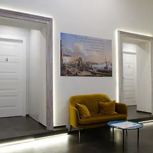Svelata Hotel Napoli