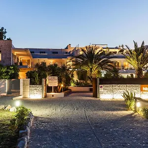 Hibiscus Aparthotel La Caletta